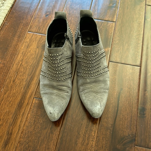 Anine Bing Low Ankle Charlie Suede Boots Grey 38 - Picture 2 of 8